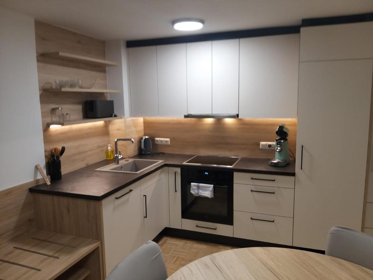 Modern Apartment, Full Kitchen, For 6 Gmunden Eksteriør bilde