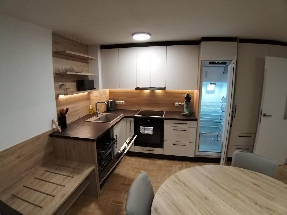Modern Apartment, Full Kitchen, For 6 Gmunden Eksteriør bilde